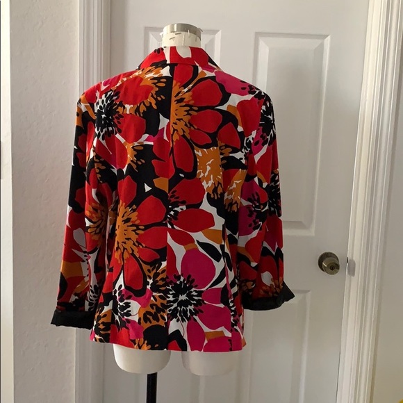 Floral blazer - Picture 2 of 3